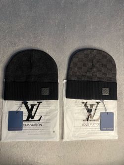 2 Brand New Beanies Bundle – Dark Gray + Black – Streetwear Hats 🔥 Fast Sale
