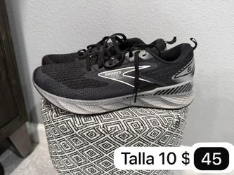 BROOKS  tenis