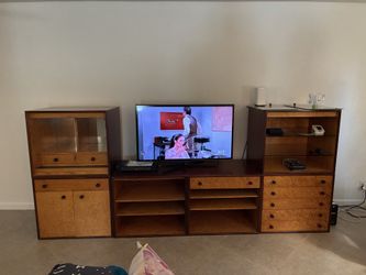 Wall unit