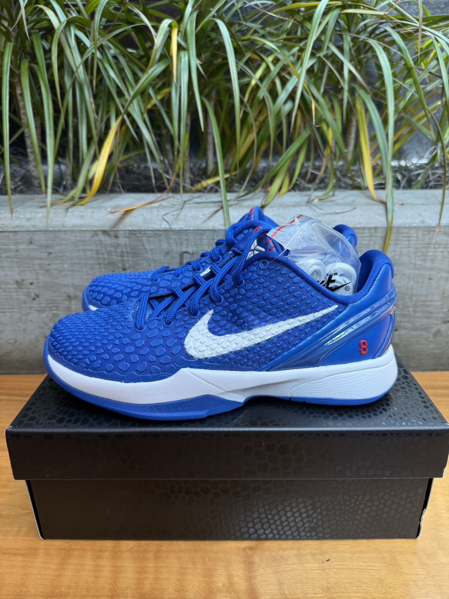 Nike Kobe 6 Protro Dodgers FV9676 400 GS Size 4.5, 5 & 7Y display picture 3