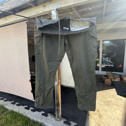 Military Green Men Cargo Pants Size Large