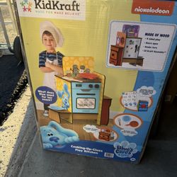 KidKraft Blue's Clues & You! Cooking-Up-Clues Wooden Play Kitchen & Handy Dandy Notebook