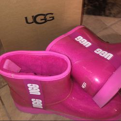 UGG Classic Clear Mini Ankle Rain & Snow in Taffy Pink-Size 10-77064 