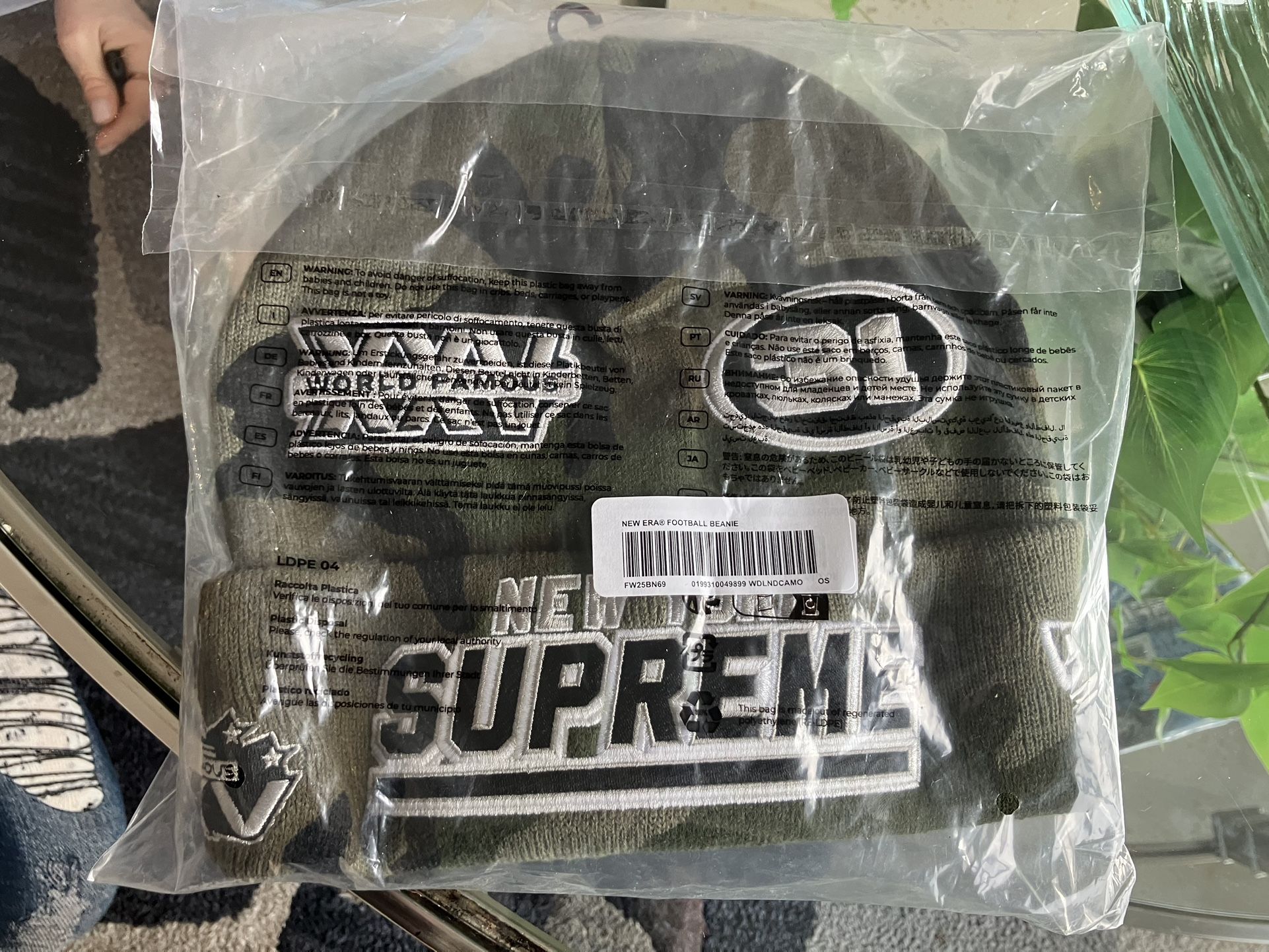 Supreme New Era Super Bowl Beanie New Deadstock