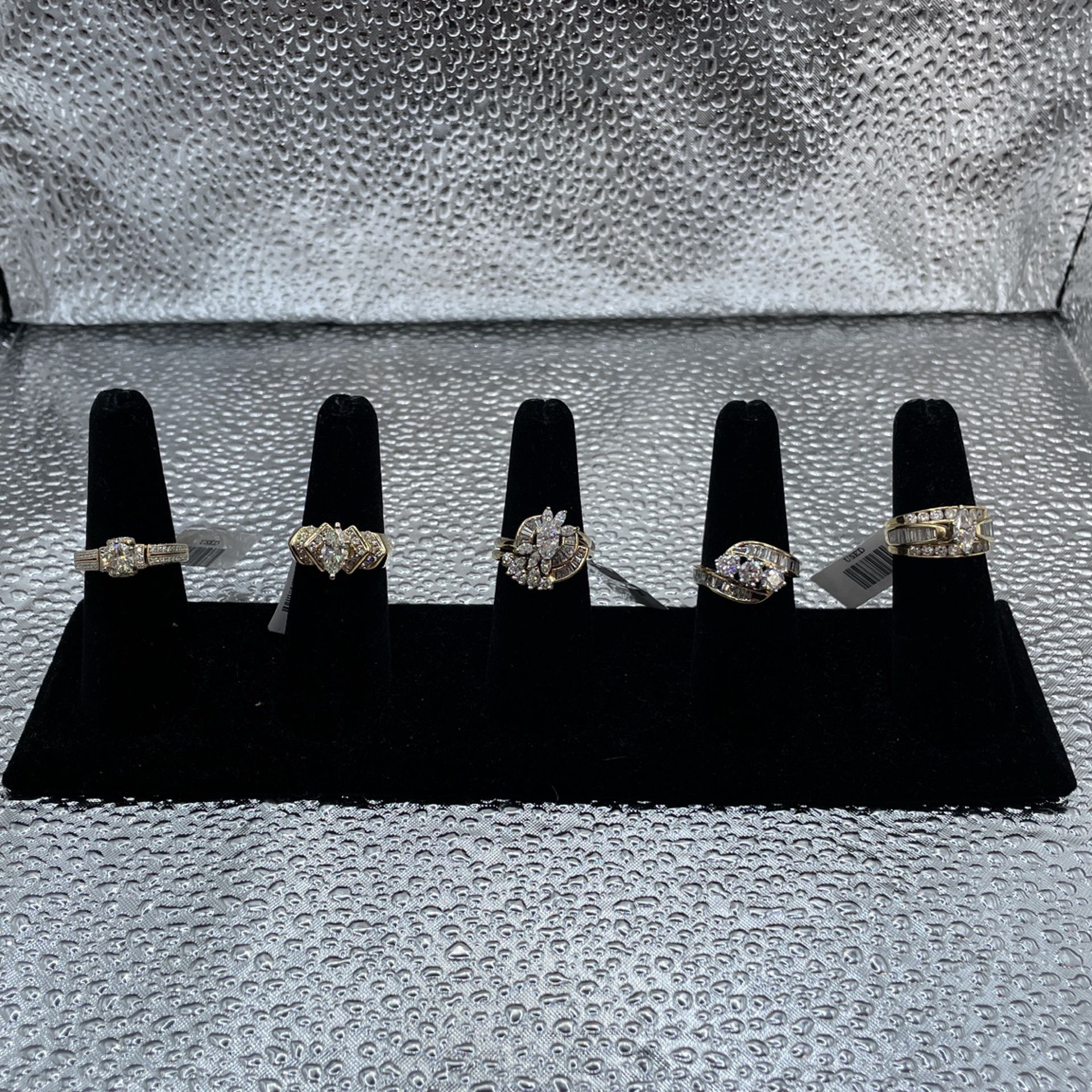 Diamond Engagement Ring Yellow Gold