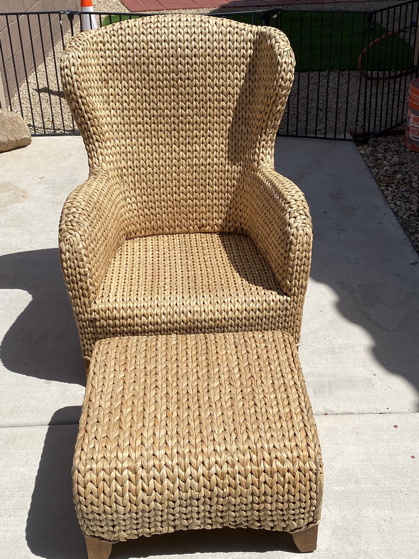 Pottery barn 250 or best offer