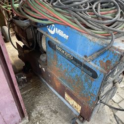 Welder Miller Bobcat