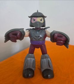 TMNT Half-Shell Heroes Shredder Action Figure 6" Playskool Teenage Mutant Ninja Turtles,Up for sale is a Teenage Mutant Ninja Turtles: Half-Shell Hero