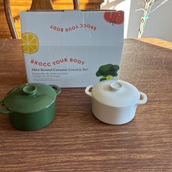 Mini Round Ceramic Cocotte Set