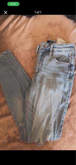 Hollister jeans