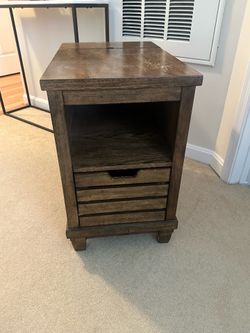 La-Z-Boy Solid Wood Side Table