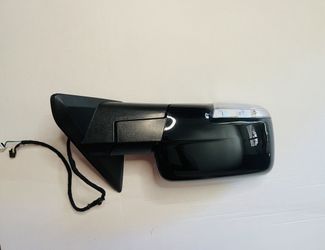 Right Mirror for 2013–2018 Ram 1(contact info removed) 3500 Power Fold Heat Signal Puddle