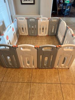 Never used - Baby Playpen Play Yard with Bear Panels