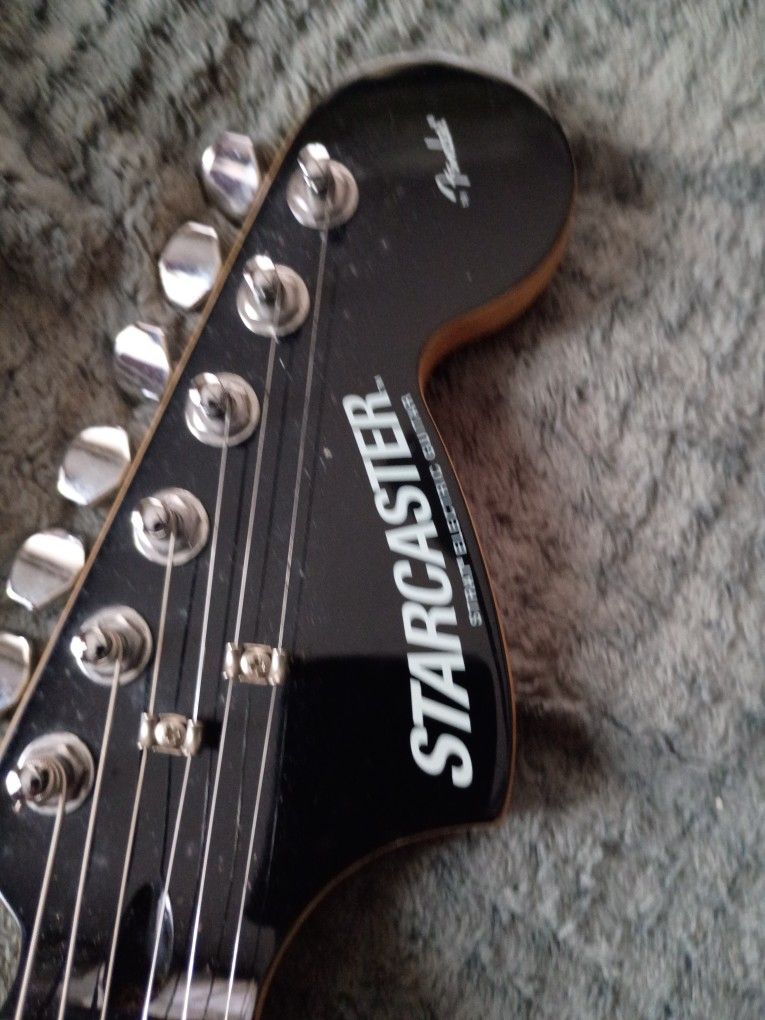 Starcaster Fender for Sale in Weslaco, TX - OfferUp