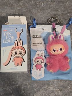 Pop Mart The Monsters PIN FOR LOVE Vinyl Plush Pendant Blind Box Q (PINK)