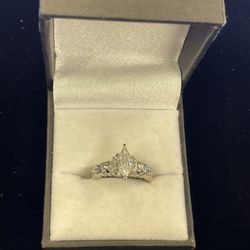 18kt Engagement Ring