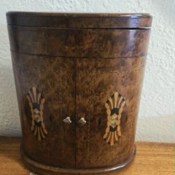 1925 French Manicure And Jewelry Marquetry Box GORGEOUS (Read)