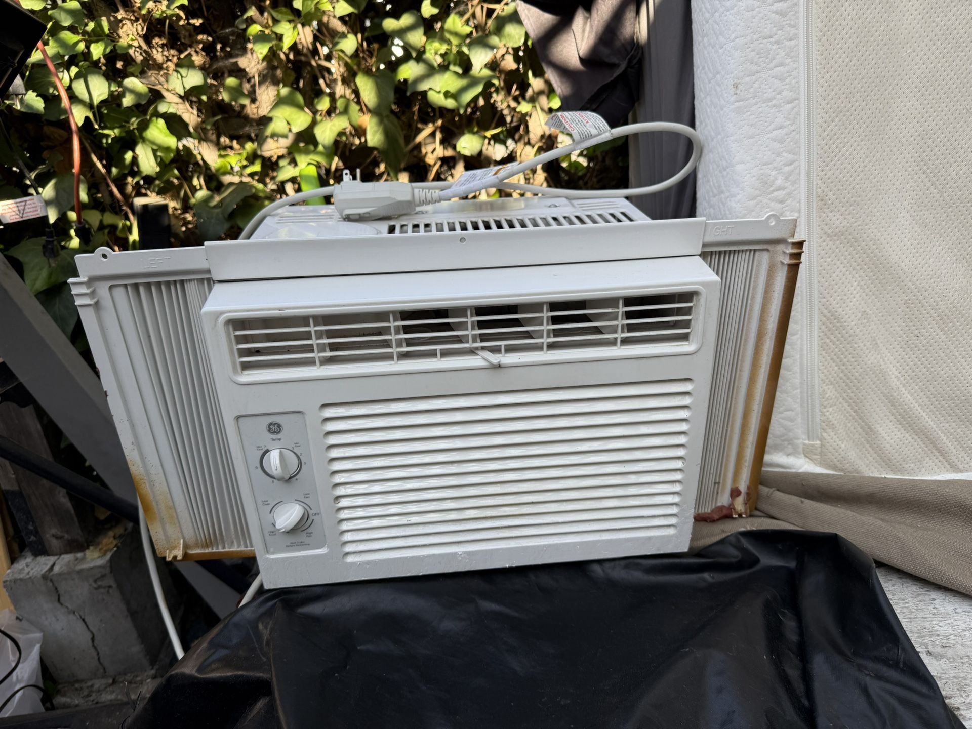GE Air Conditioner