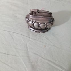 Vintage Coffee Table Lighter