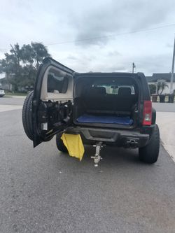 HUMMER H3 4 X 4