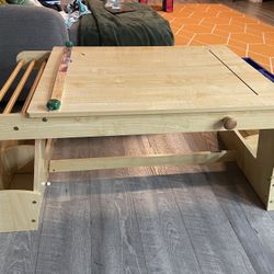KidKraft Art Table