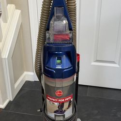 Hoover Windtunnel Vacuum 
