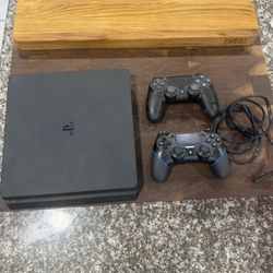 PS4 Slim Black 1TB