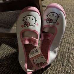 Hello Kitty Shoes 