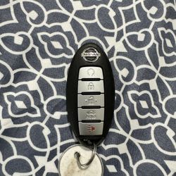 Nissan Altima Remote key 