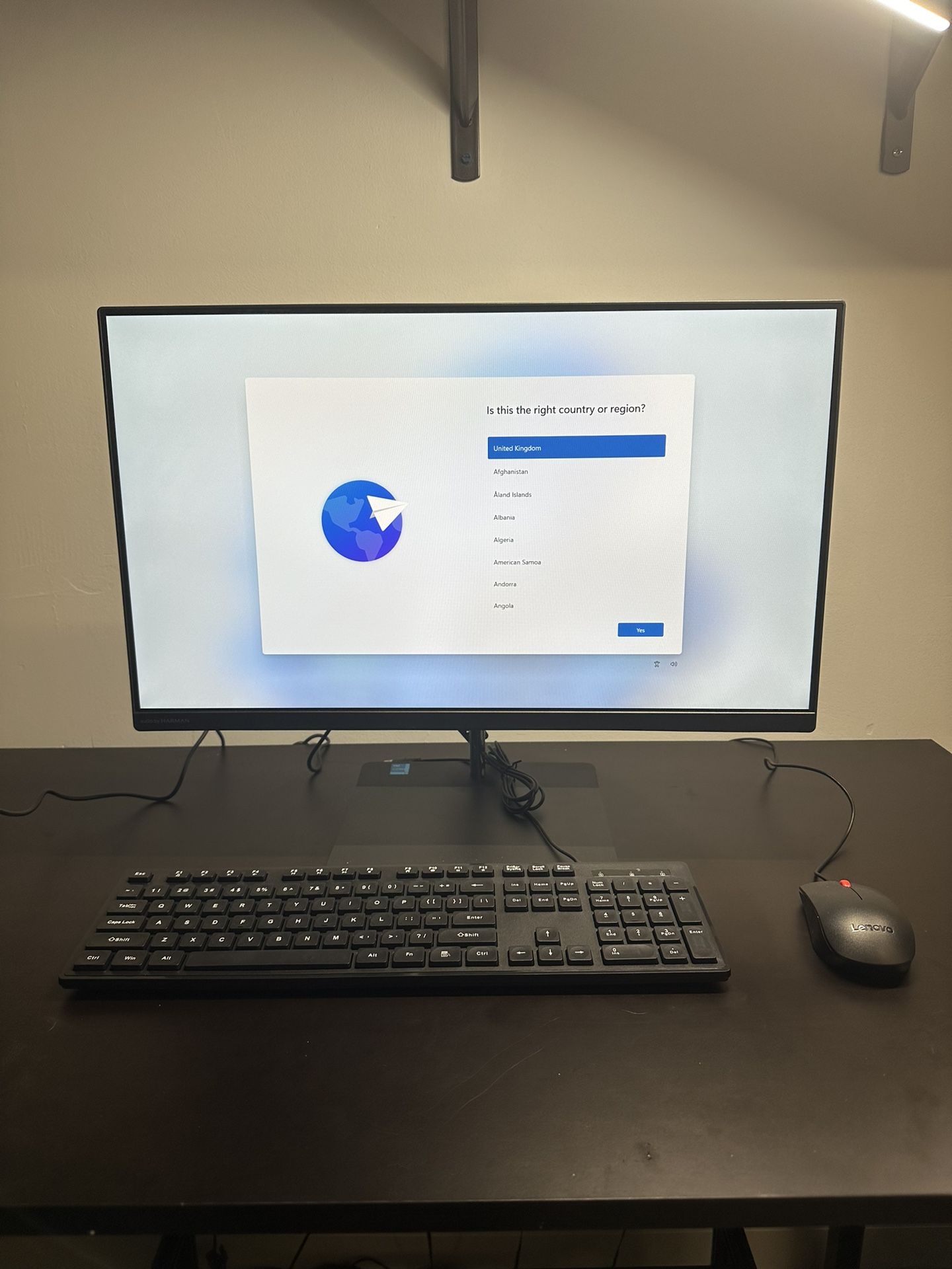 Lenovo All In One PC V30A, 16GB RAM, 512GB SSD