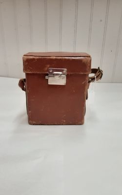 Revere 88 Movie Camera W/Film & Case- Located in Shelton