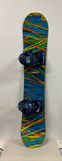 147cm Burton Snowboard w/ Burton Bindings