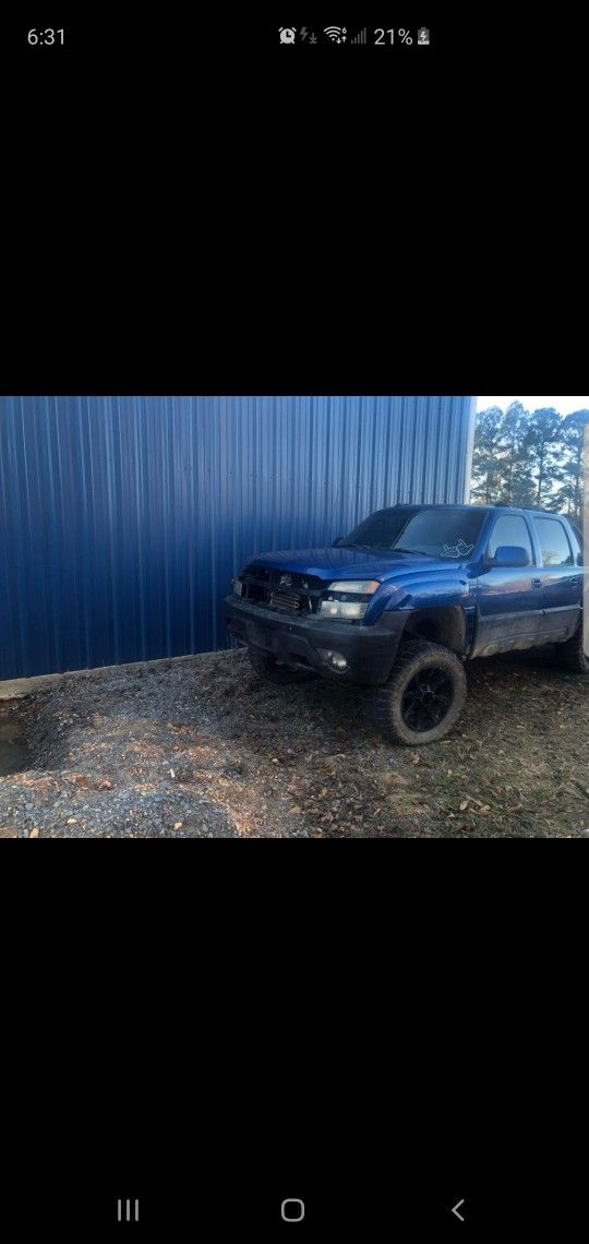 Interior is clean no I don't have pics drive train is good. Truck will not crank until new engine wire harness is replaced. Will have to be towed.