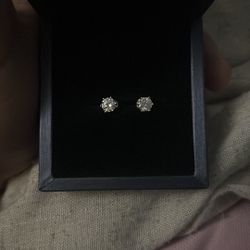 moissanite earrings 0.5 carrat