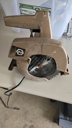 Black & Decker Circular Saw with Blade