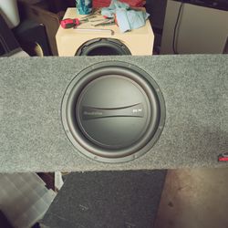 Phoenix Gold Rx112d 12 In Sound Quality Subwoofer. Dual 4 Ohm Great Condition delivery and demo in the Portland Vancouver area