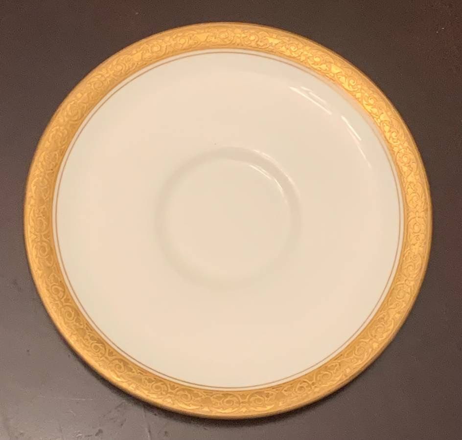 ✨Vintage Royal Worcester Dish/Plate, Numbered, made in England, 24k Gold Trim