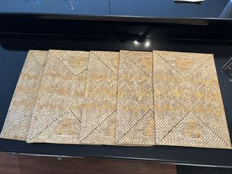 Woven Wicker Heavy Placemats/Hot-pads, excellent , lot of 5, 18”X12”X1/4”.