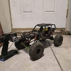 Axial wraith 1/10    Trade/sell
