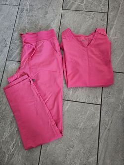 Size M scrubs