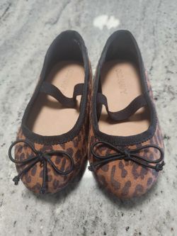 Toddler Old Navy Flats Size 5