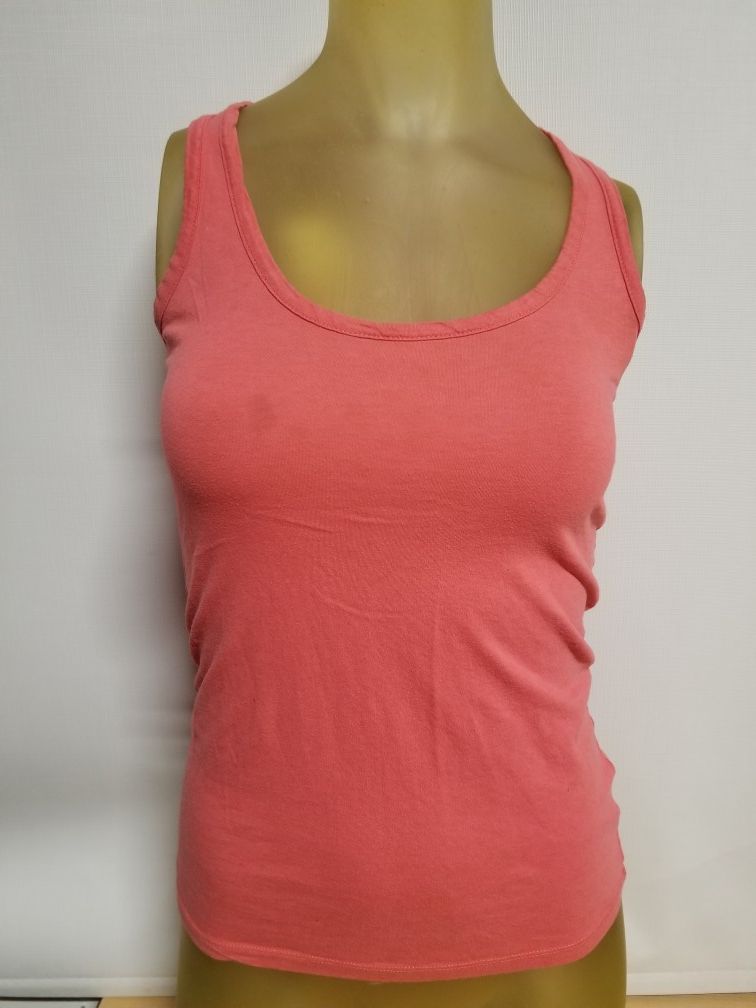 Hot pink tank