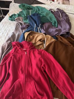 Hoodies Teens Size Small And Medium 