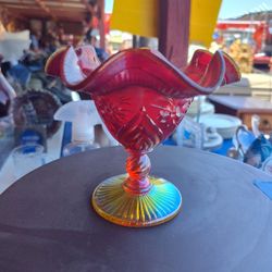 Exquisite Fenton Glass Irredecent Ruby Stretch Footed Nut Dish