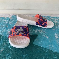 Multicolor adidas slides size 5 boys