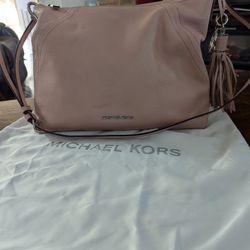 Michael Kors Aria Pink Pebble