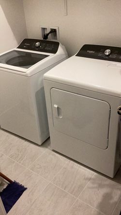 Whirlpool Washer and Dryer Set