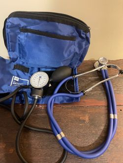 Medline Blood pressure cuff and sphygmomanometer