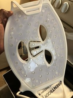 Current Body Skin Led Light Therapy Mask With Extra Face Mask 