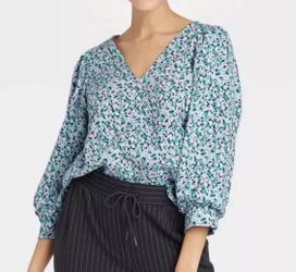 Mix Lot Womens Tops Dresses Mens Shirts